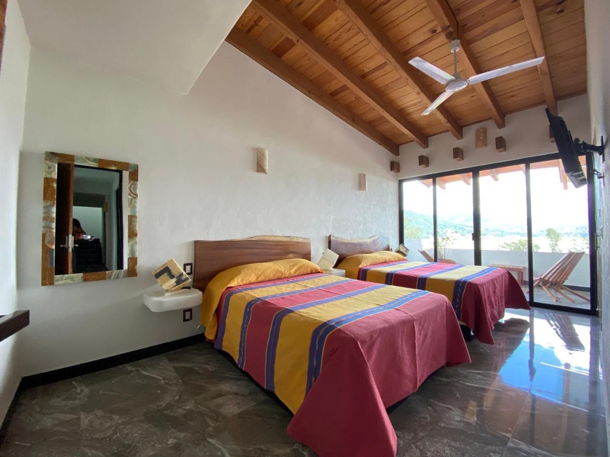 Hospedaje Anturios Valle De Bravo Eksteriør bilde