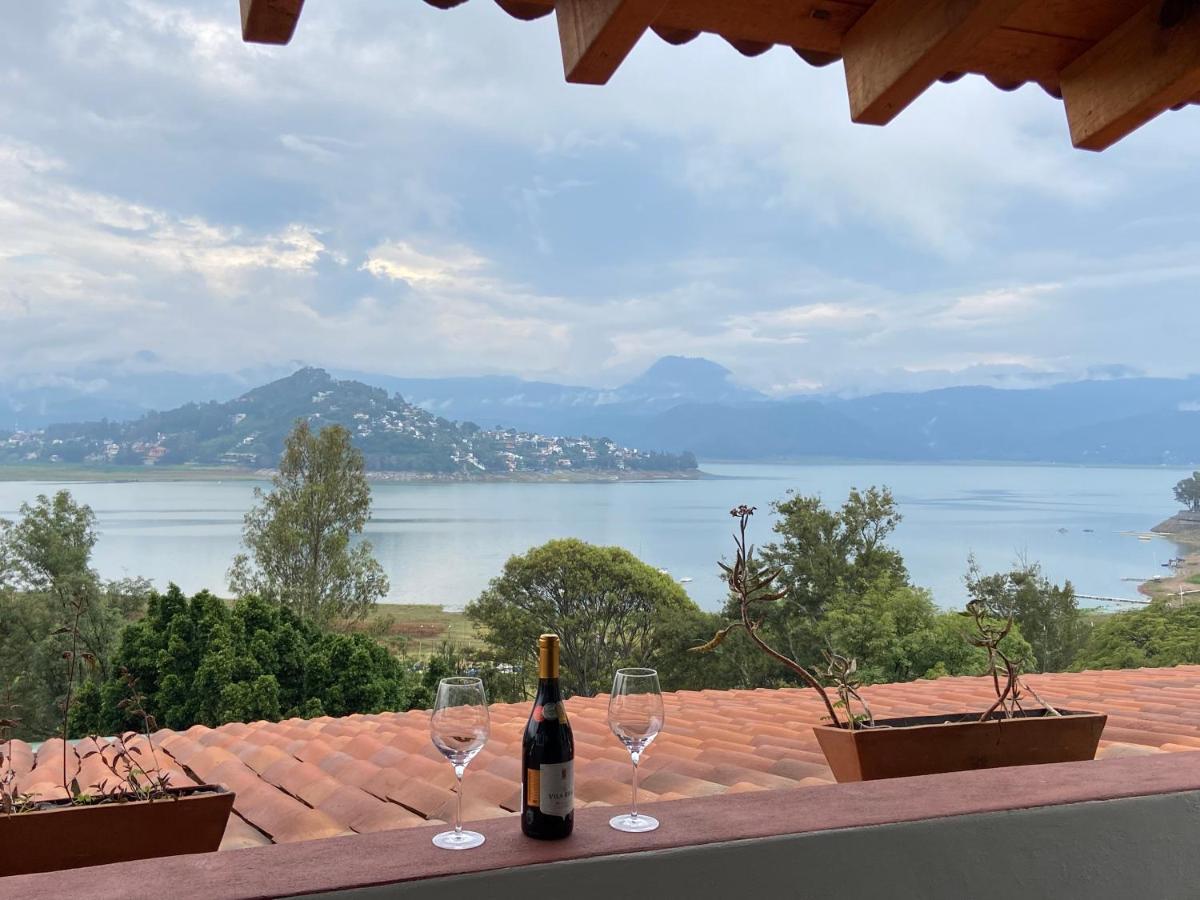 Hospedaje Anturios Valle De Bravo Eksteriør bilde