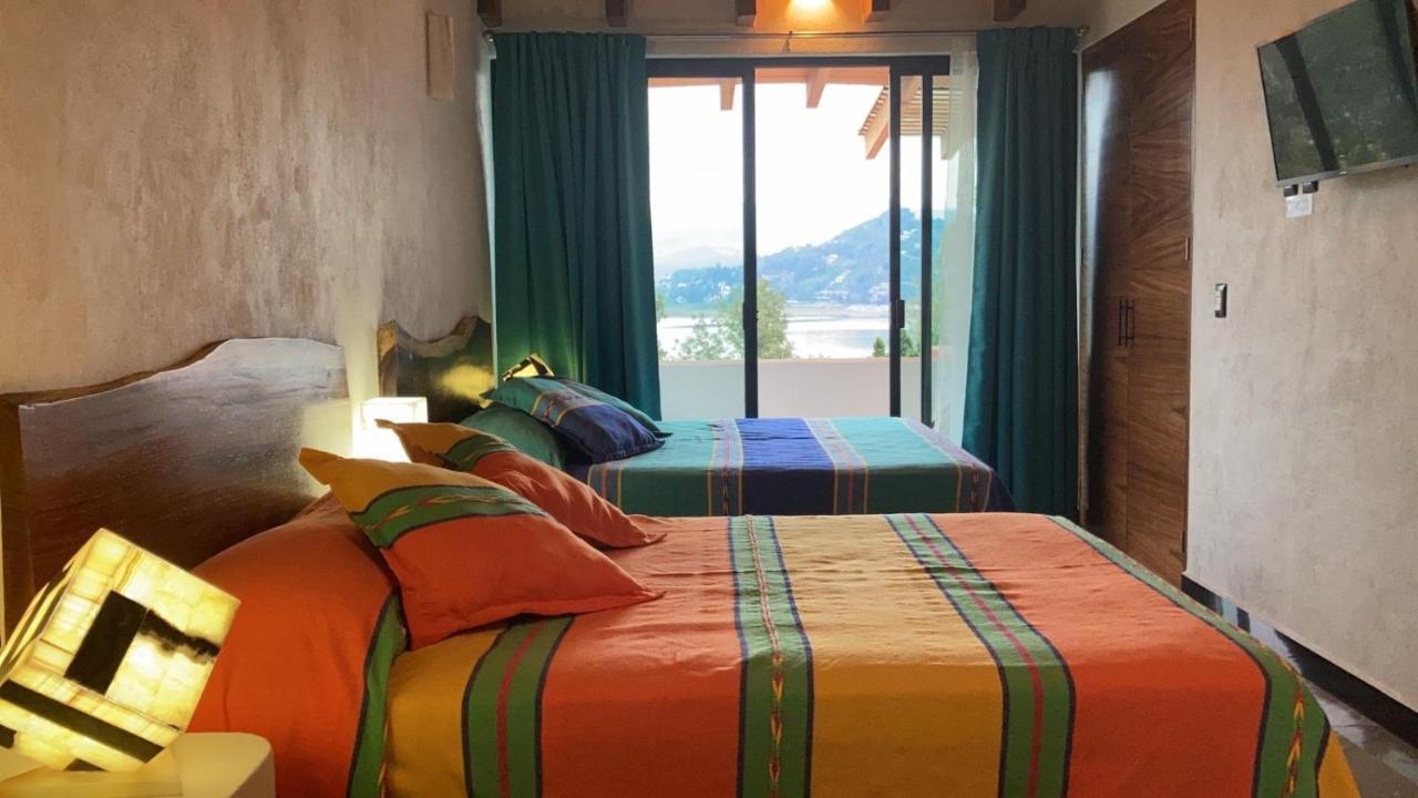 Hospedaje Anturios Valle De Bravo Eksteriør bilde