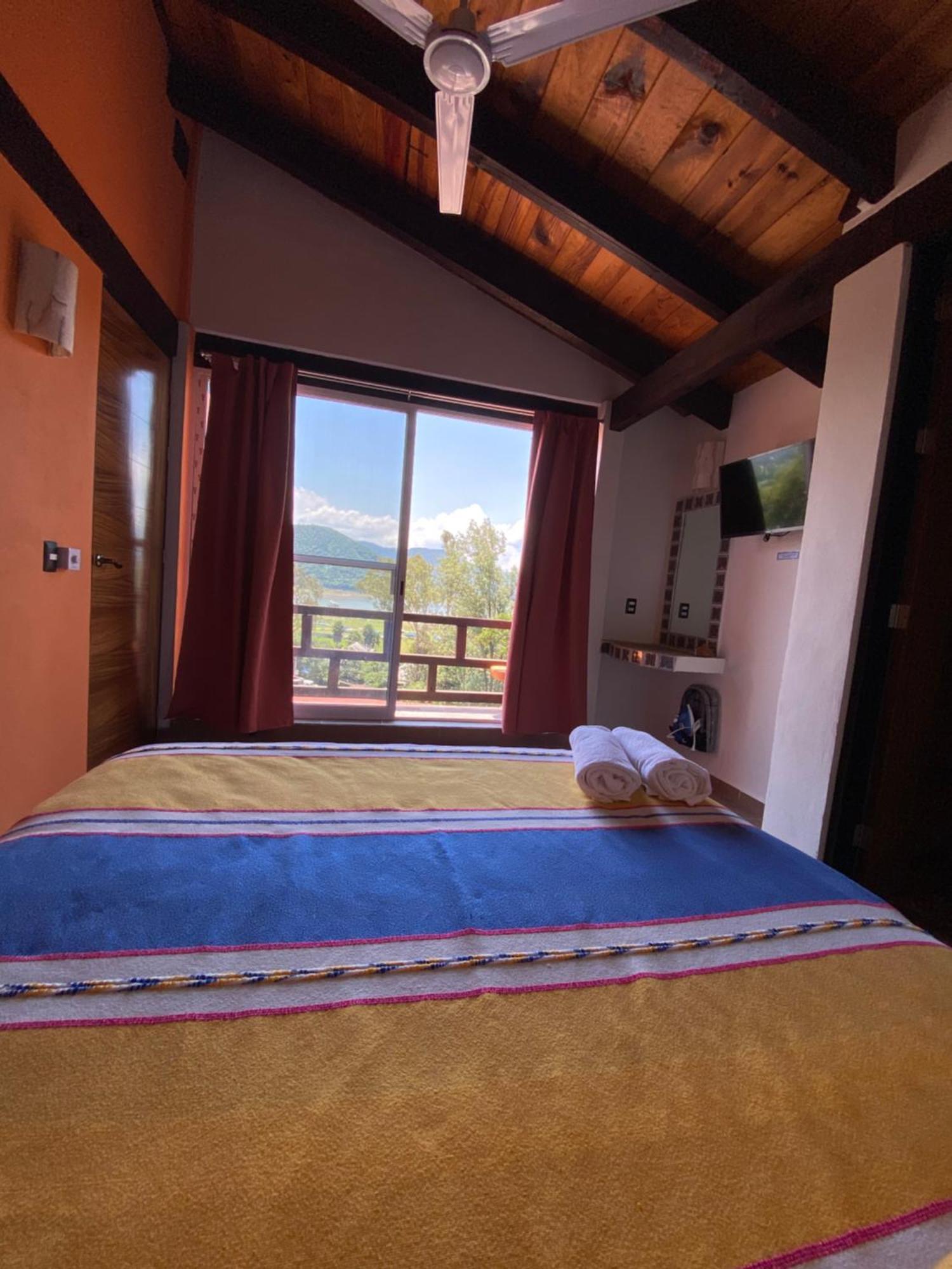 Hospedaje Anturios Valle De Bravo Eksteriør bilde