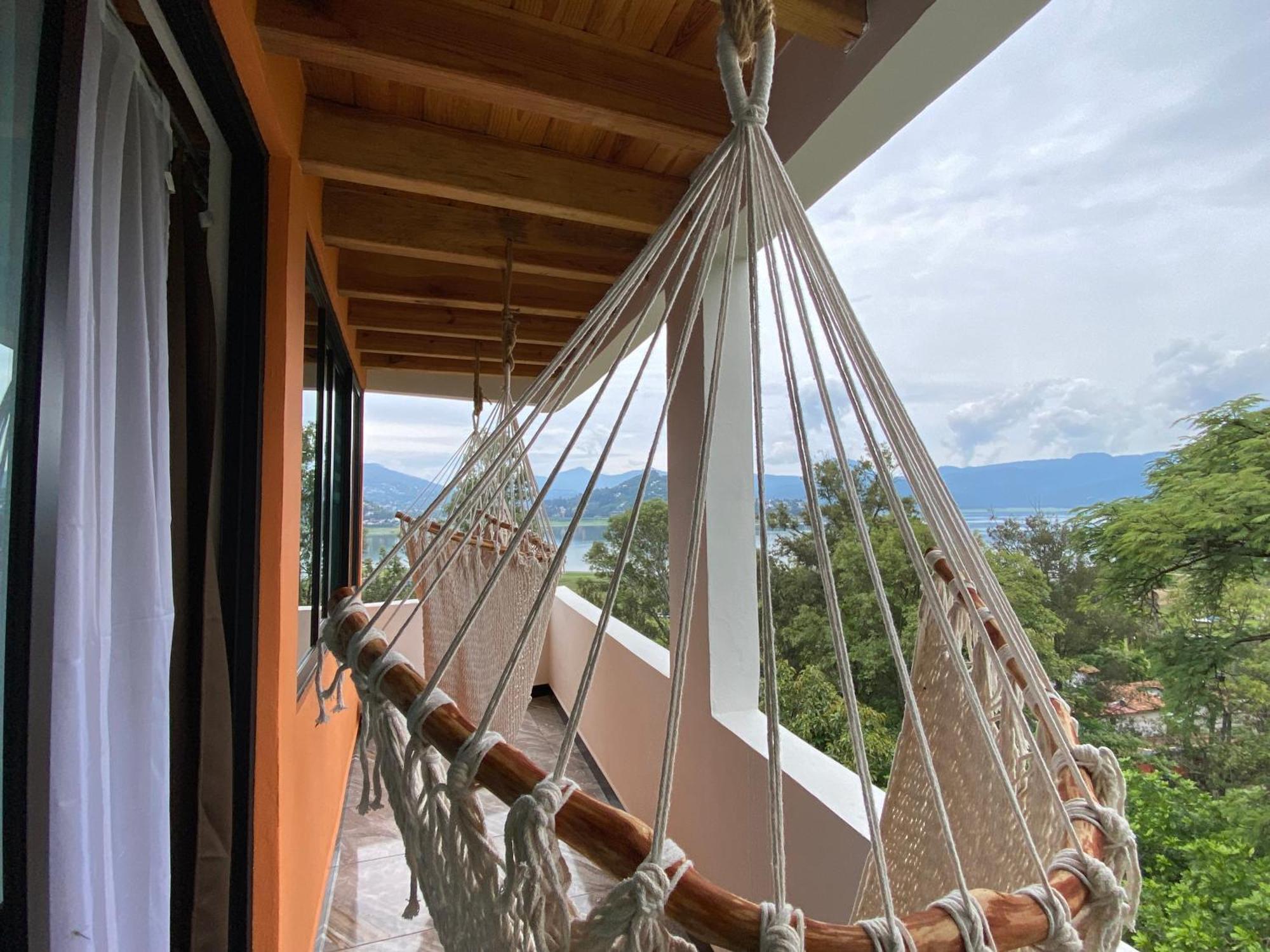 Hospedaje Anturios Valle De Bravo Eksteriør bilde