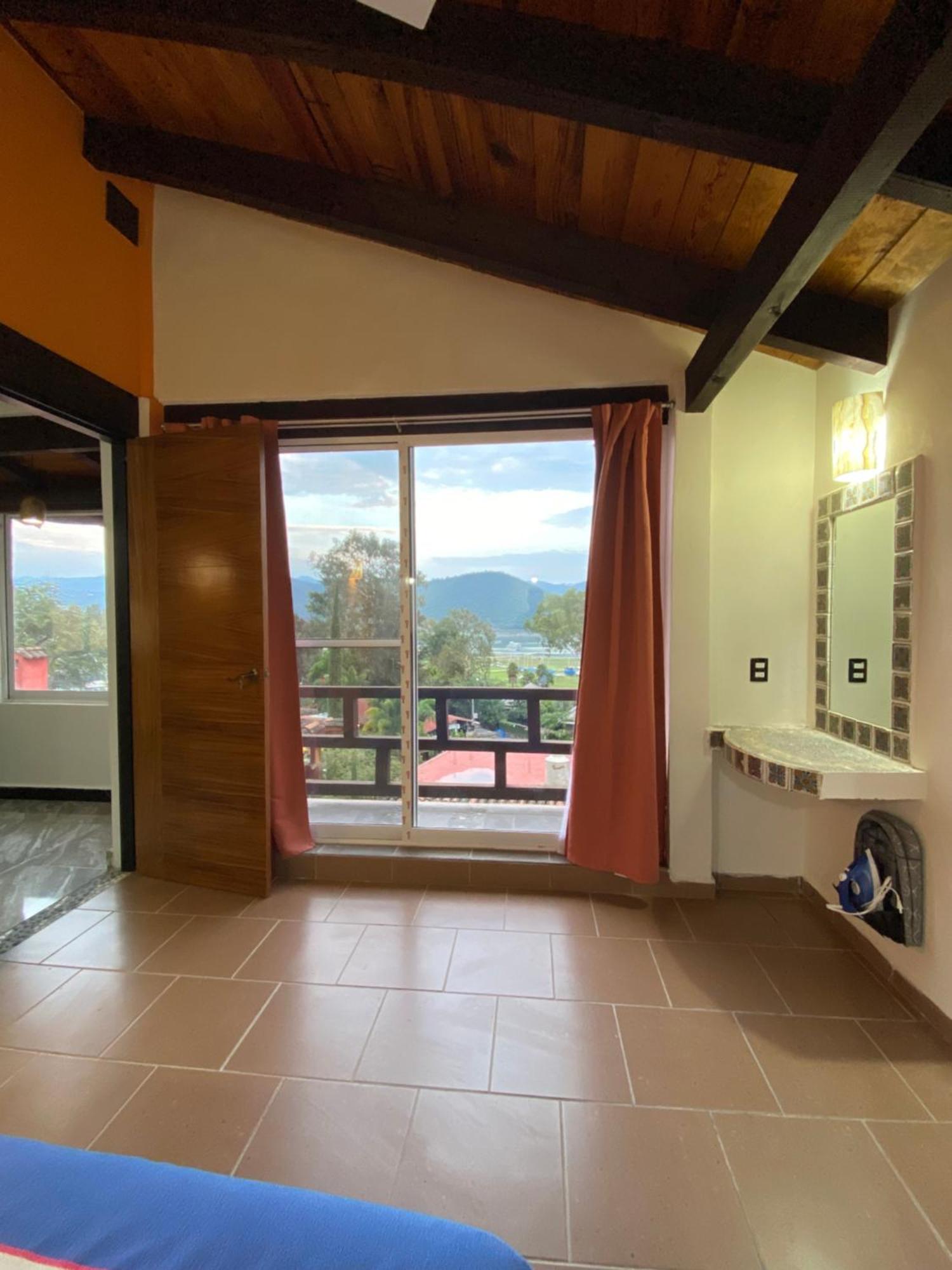 Hospedaje Anturios Valle De Bravo Eksteriør bilde