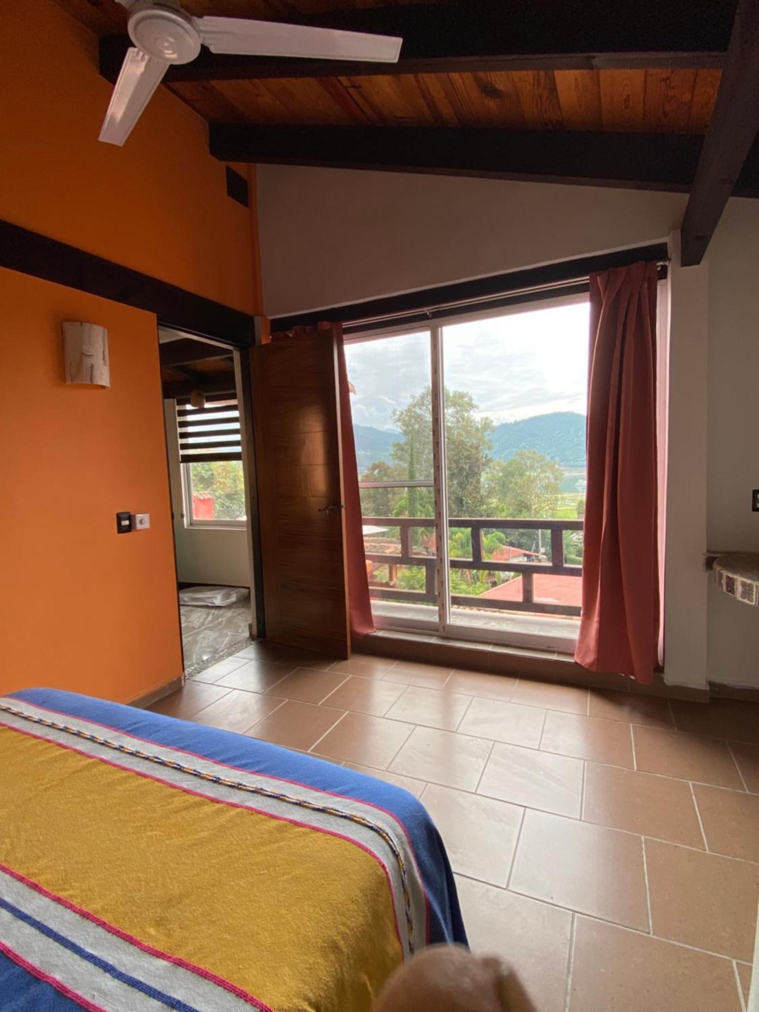 Hospedaje Anturios Valle De Bravo Eksteriør bilde
